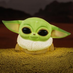 pp7335man_the_mandalorian_the_child_desktop_light_square_lifestyle_1_