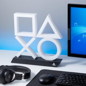 pp7917ps_playstation_5th_gen_icons_light_xl_square_lifestyle_2_1